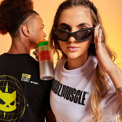 Camiseta Casual Branca com Preto SQUADZ MUSCLE